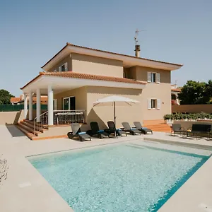 Victoria Paradise Villa